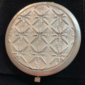 Vtg Irving Rice Double Mirror Compact Silver Tone with black sack